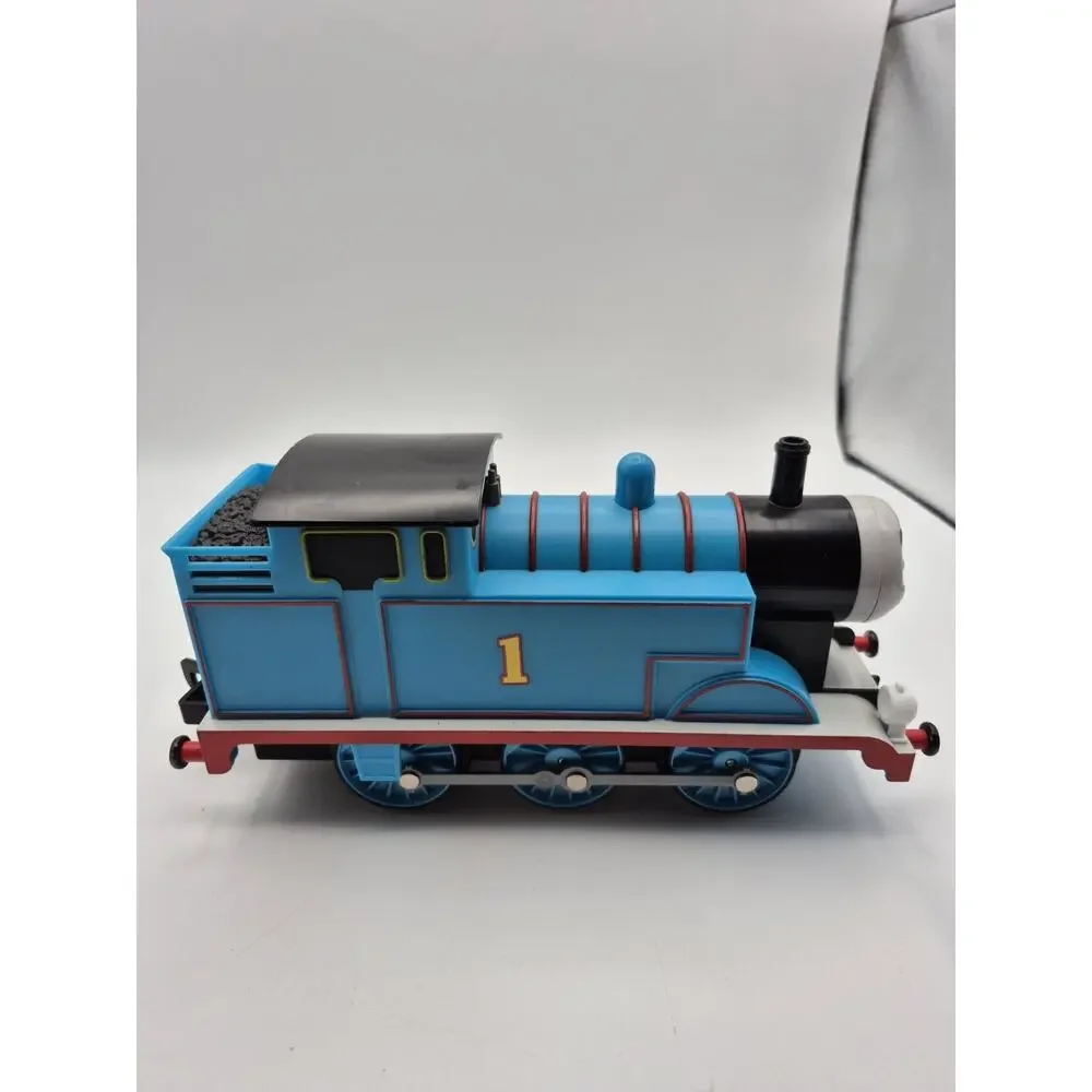 Lionel Thomas the Tank Engine, Clarabel, & Annie 711920 2018 No Remote Turns on